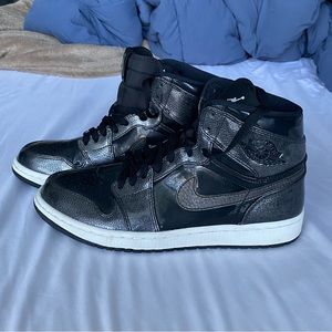 Air Jordan 1 Retro High ‘Black Patent’